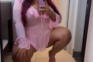 NEW IN TOWN😘SET YOUR APPOINTME... - Image 1