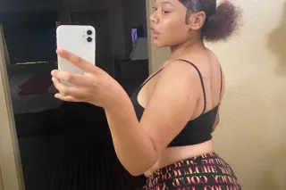 • Pretty Thick Lightskin😍 Throat Goat Creamer💦 - Image 5