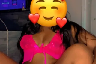 💋👀 A Valentine’s experience you don’t explain👀💋 - Image 3