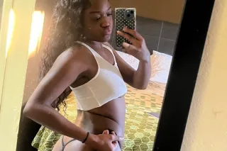 NEW IN TOWN AND READY TO FULFILL FOR YOUR MOMENTS OF PLEASURE😩💦 - Image 5