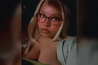 GUESS WHOS BACK! COME HAVE FUN💃🏼💕DISCREET. DECADENT. IRRESISTIBLE — SILK ON SKIN, LUST IN MY SMILE. A PRIVATE FANTASY FOR RESPECTABLE MEN. POLISHED IN PUBLIC. FILTHY BY INVITATION. 💎 - Image 11