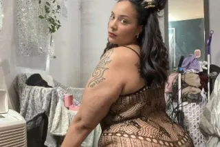 6'3 Amazon Goddess wants to SLUT you out! only hmu if ready 2 meet! - Image 1