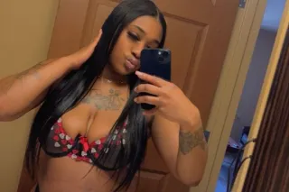 I'm Back 💕💕🔥Chanel Babe 💦🥰 - Image 3